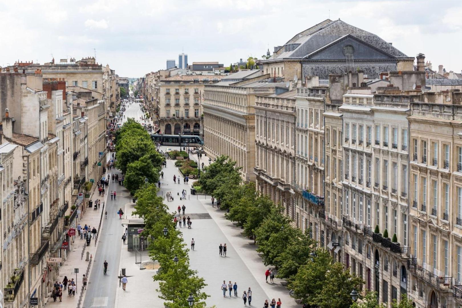 Guestready - Sunny Attic Apt Near Grand Theatre Bordeaux Exteriér fotografie
