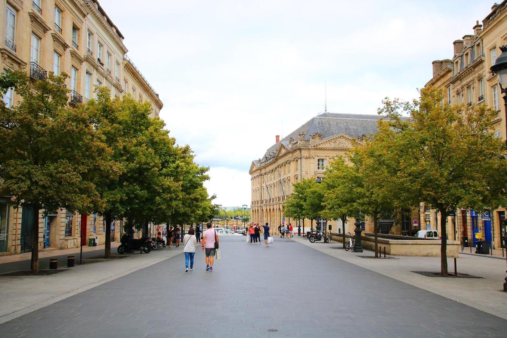 Guestready - Sunny Attic Apt Near Grand Theatre Bordeaux Exteriér fotografie